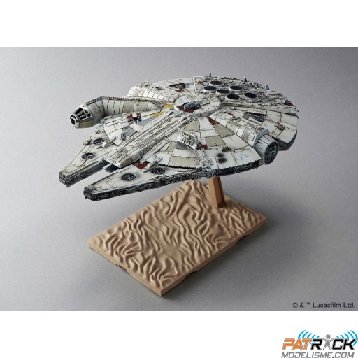 1/144e Bandai Star Wars Millennium Falcon "Le réveil de la force"