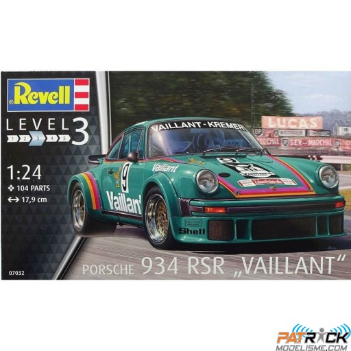 1/24e Revell Porsche 934 RSR Vaillant