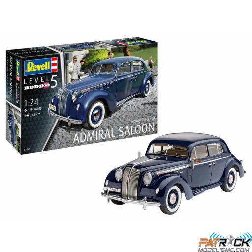 1/24e Revell Luxury Class Car Admiral Saloon