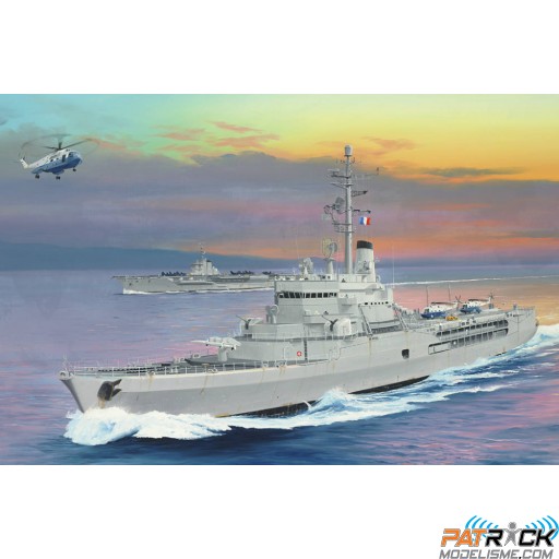 1/350e Trumpeter Croiseur porte-hélicoptères Jeanne d'Arc Marine nationale