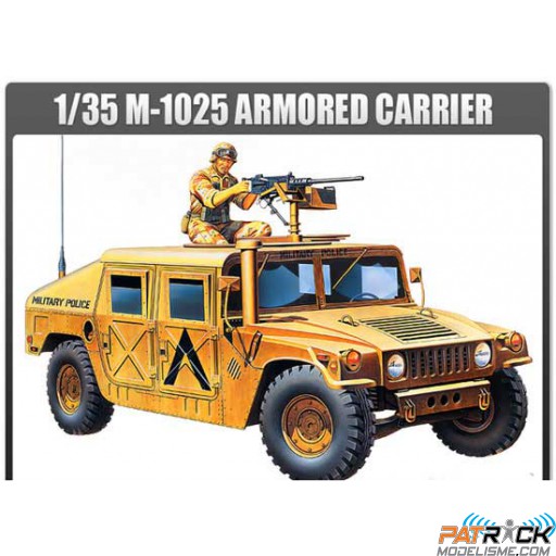 1/35e Academy M-1025 ARMORED CARRIER