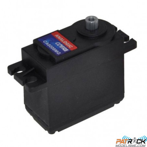 Servo COBRA analogique 8kg/ 0.13s/ pignons METAL 