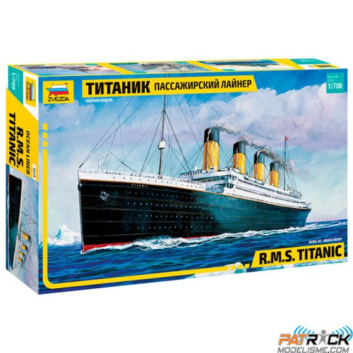 1/700e Zvezda R.M.S. Titanic