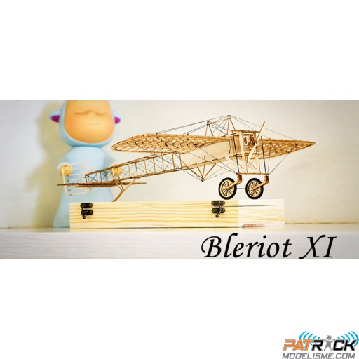 1/23e Dancing wings hobby Blériot XI (statique)