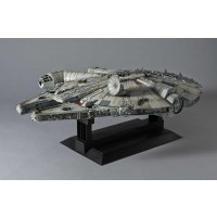 1/72e Bandai Star Wars Millennium Falcon "Perfect Grade"