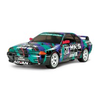 Tamiya TT-01E HKS Nissan Skyline GT‐R Gr.A Kit à monter 1/10e