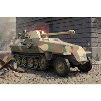 1/16ème Trumpeter Sd.Kfz 251/22D - 00943 SUR-COMMANDE