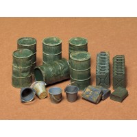 1/35e Tamiya Kit de Jerry Can, barils et sceaux