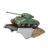 1/76e Revell First Diorama Set - Sherman Firefly 