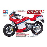 1/12e Tamiya Suzuki RG 250 Full Options