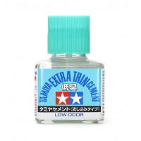 Colle Tamiya Extra-Fluide 40ml (faible odeur)