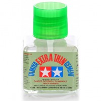 Colle Tamiya extra-fluide 40ml