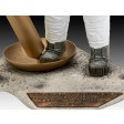 1/8e Revell Apollo 11 Astronaute sur la lune + accessoires