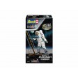 1/8e Revell Apollo 11 Astronaute sur la lune + accessoires