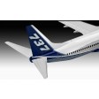1/288e Revell Boeing 737-800