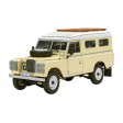 1/24e Revell Land Rover Series III LWB Commercial