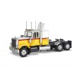 1/32e Revell 1985 Chevy Bison Semi Truck