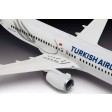 1/144e Revell Boeing 737-800 «Turkish Airlines»