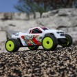 1/28e Losi Micro-T 2S 2WD Stadium Truck Blanche RTR